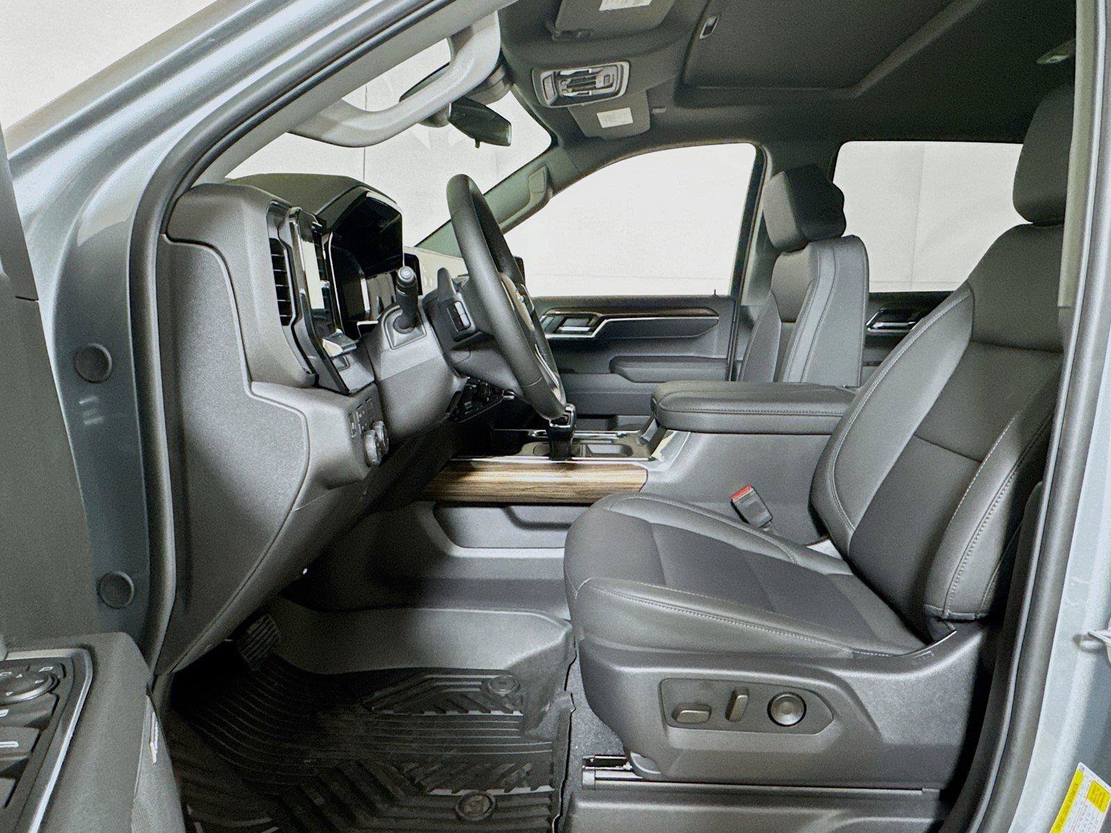 New 2026 Chevrolet Silverado 1500 LT Trail Boss w/ LT Trail Boss Premium Package AWD/4WD image 12