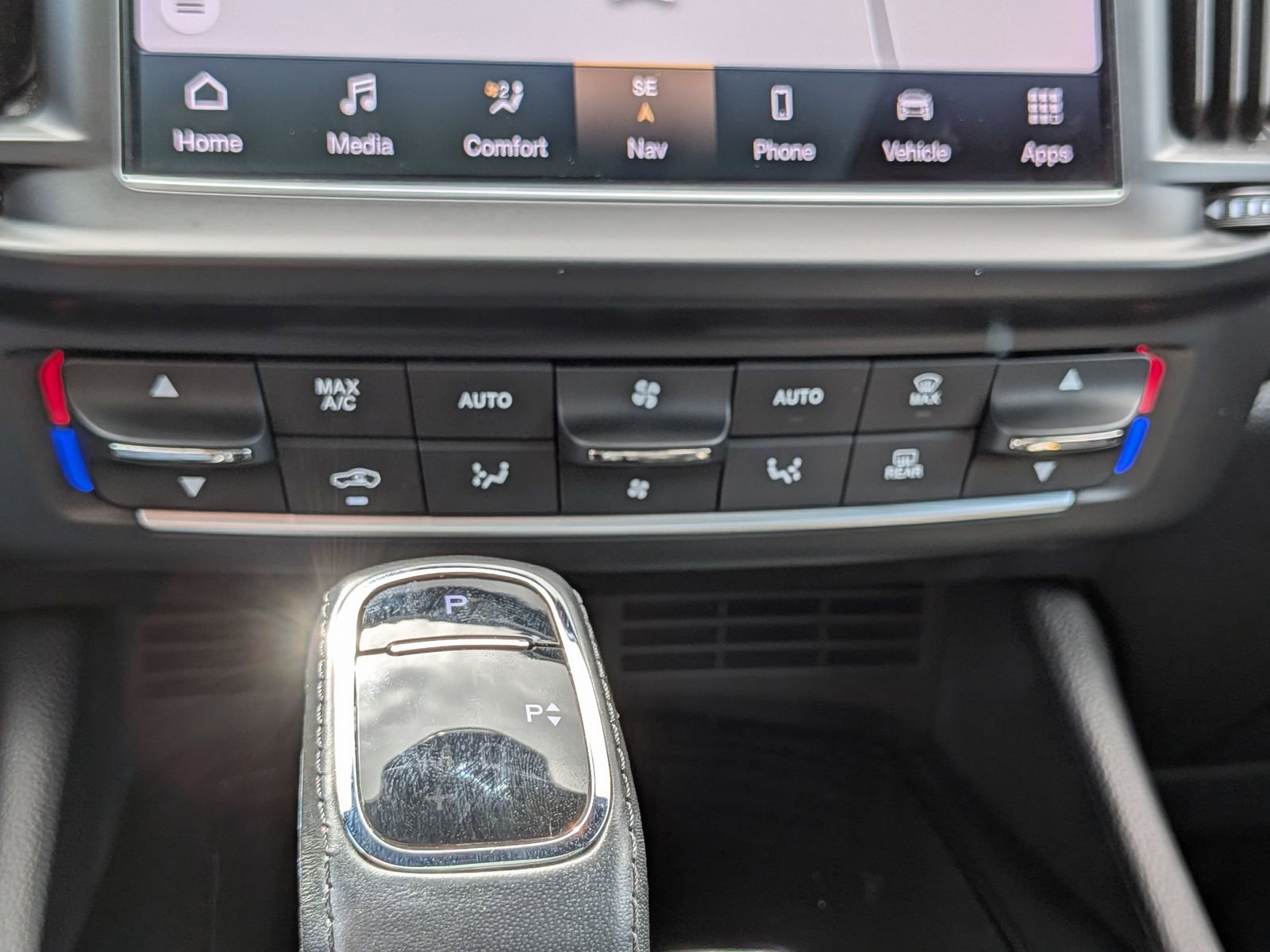 Used 2022 Maserati Levante GT image 25