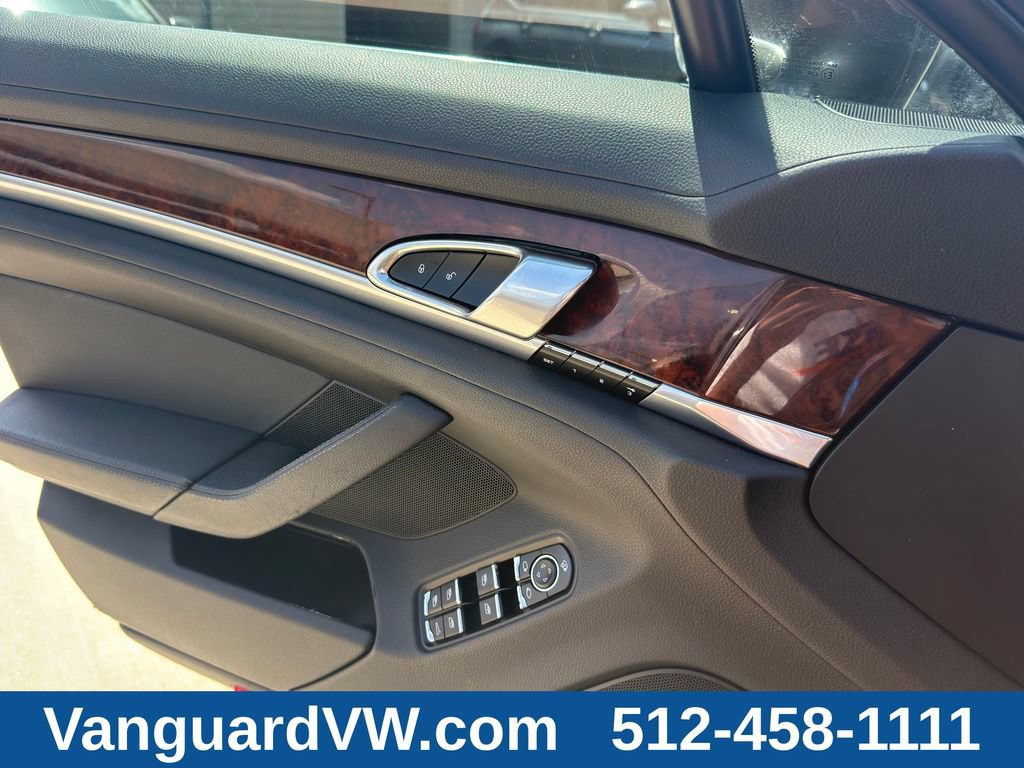 Used 2014 Porsche Panamera S RWD image 21