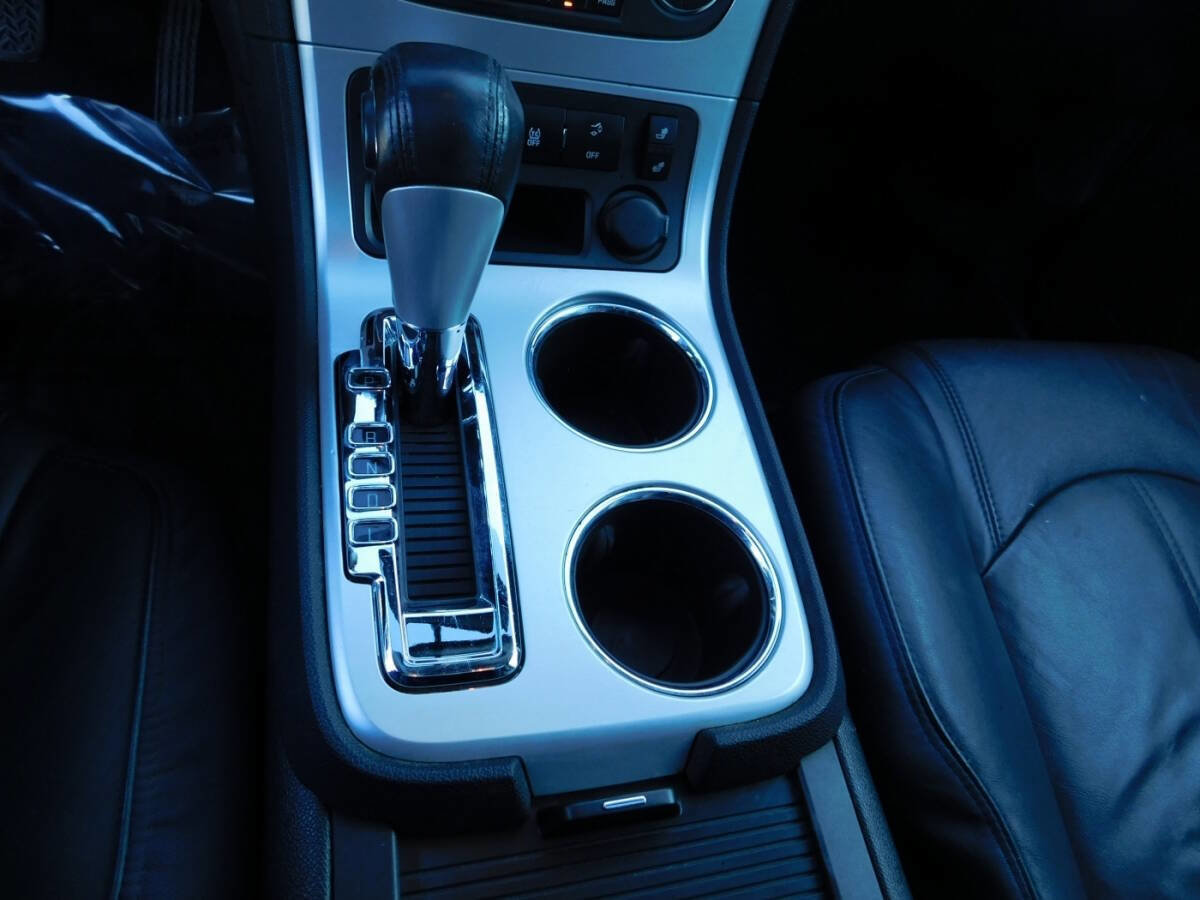 Used 2012 GMC Acadia SLT image 18