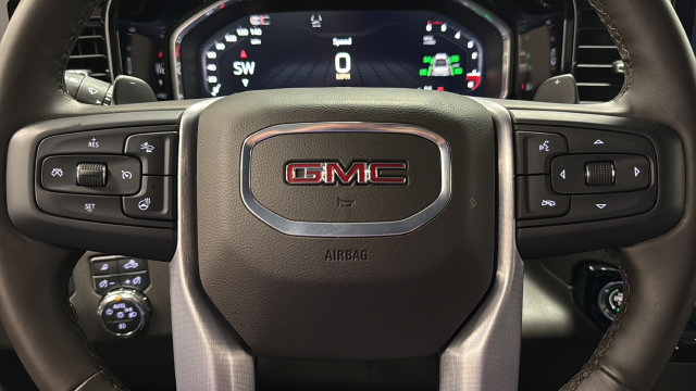 Used 2026 GMC Sierra 1500 SLT w/ SLT Premium Plus Package AWD/4WD image 16
