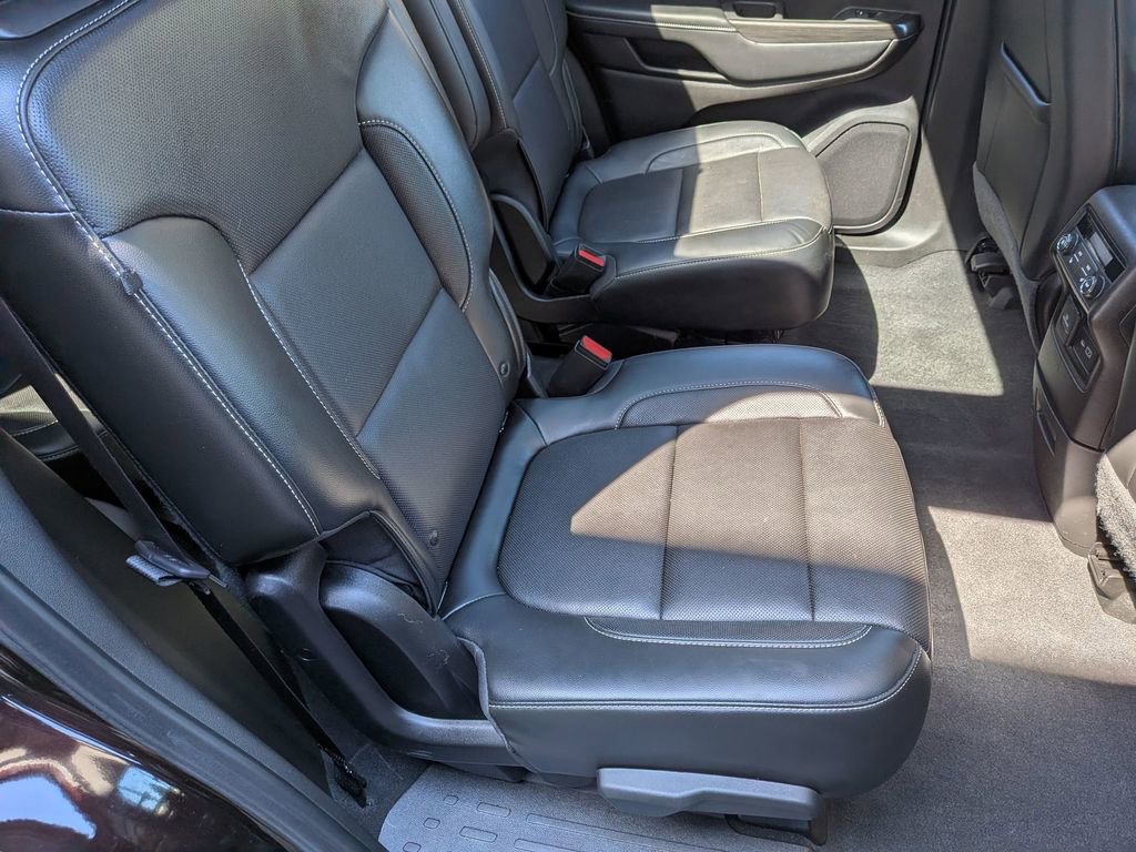 Used 2020 GMC Acadia SLT w/ Premium Package image 32