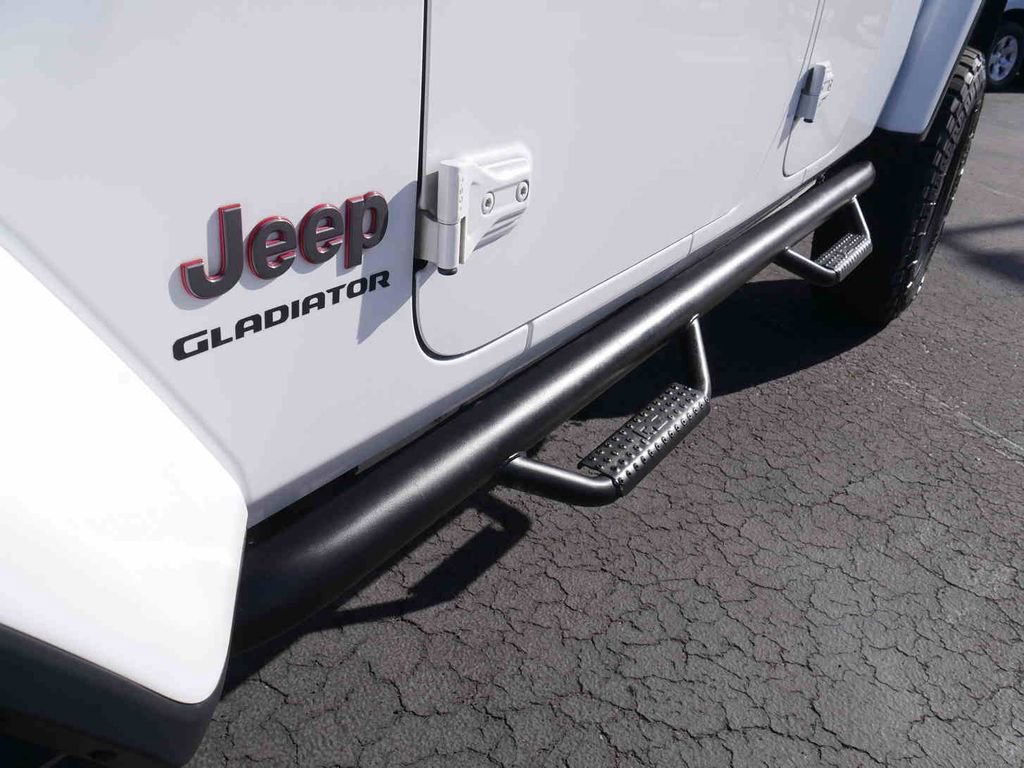 Used 2020 Jeep Gladiator Rubicon image 14