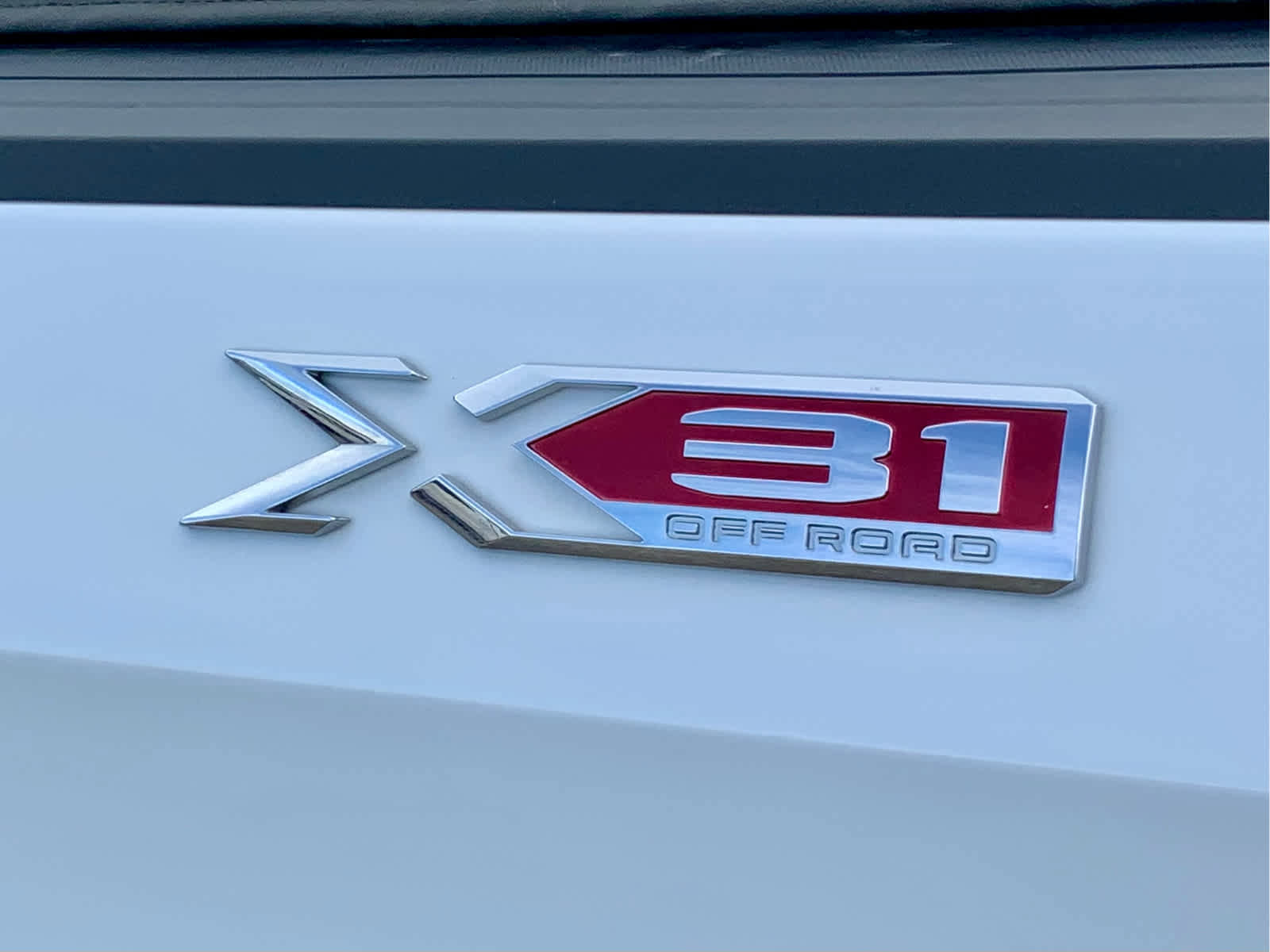 Used 2023 GMC Sierra 1500 Elevation w/ LPO, Elevation Black Package image 23