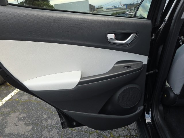 Certified 2023 Hyundai Kona SE w/ Cargo Package image 25