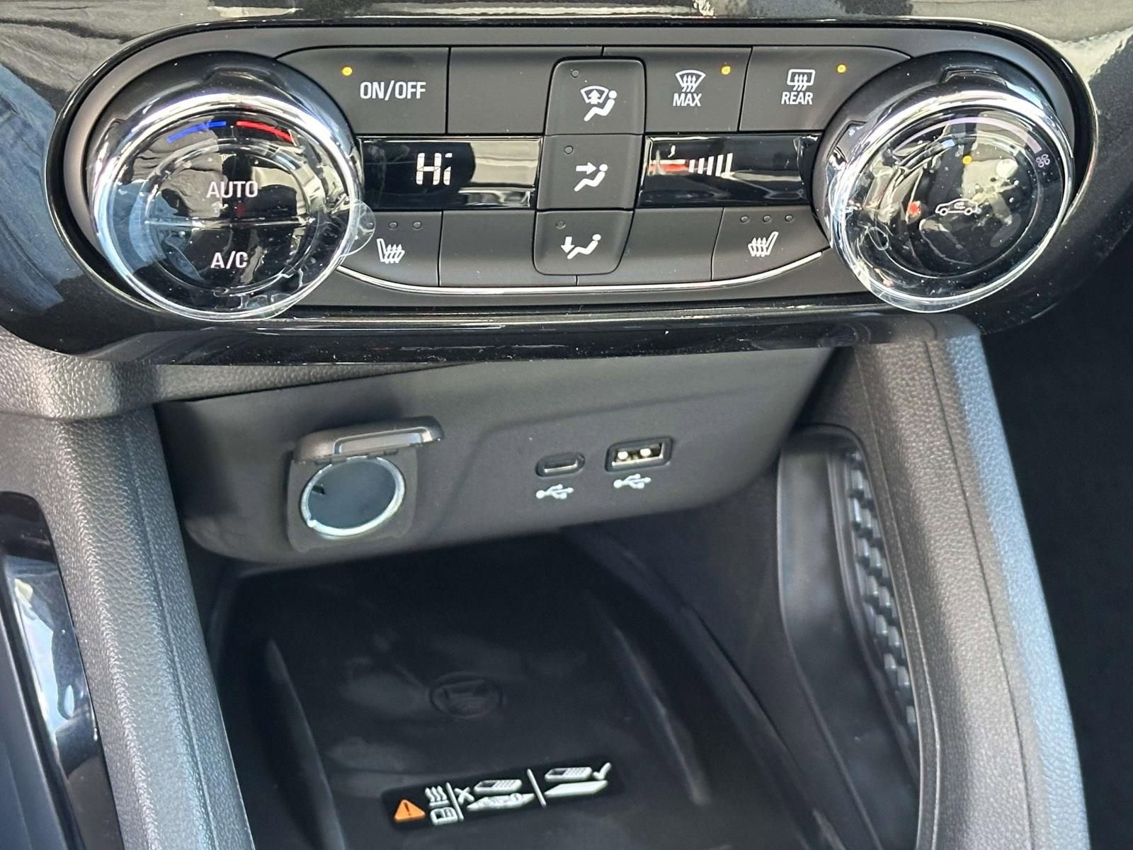 New 2026 Chevrolet TrailBlazer LT w/ Convenience Package FWD image 11