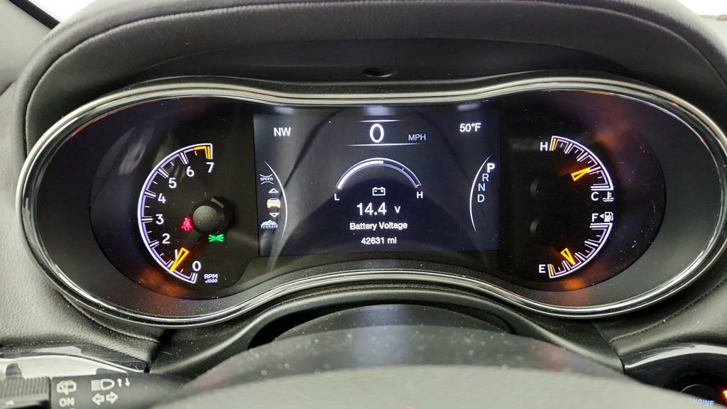 Used 2020 Jeep Grand Cherokee Overland image 15