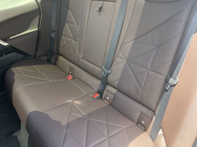 Used 2026 BMW iX xDrive45 image 16