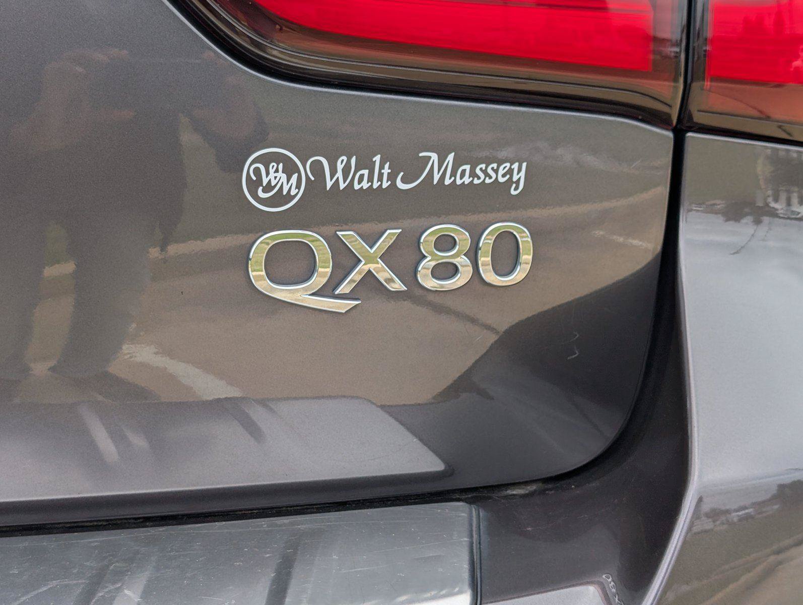 Used 2024 INFINITI QX80 Luxe RWD image 5