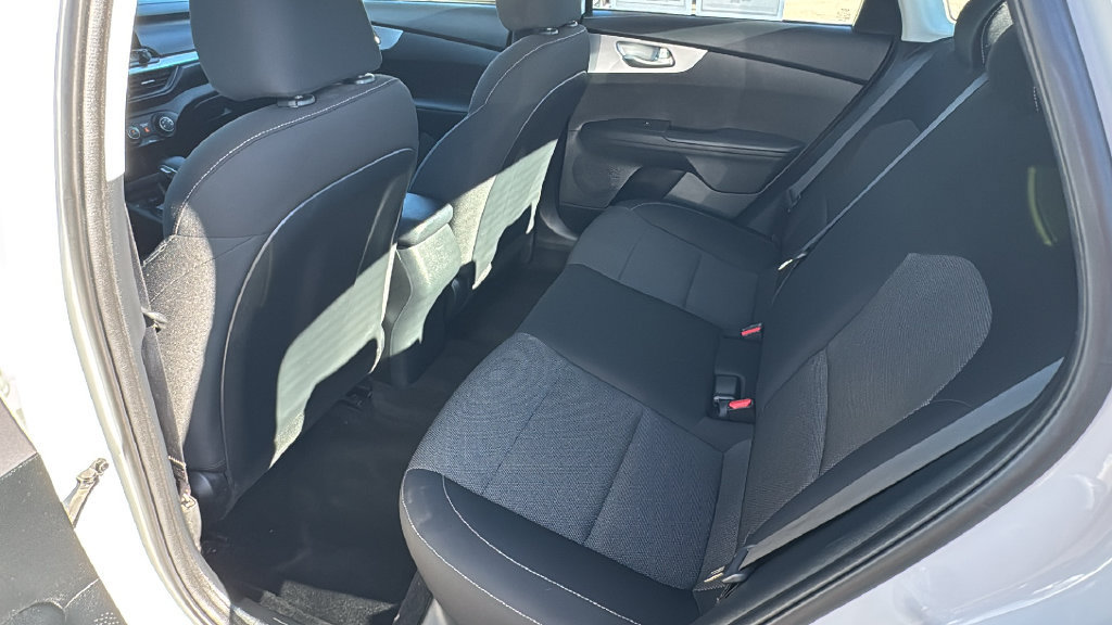 Used 2023 Kia Forte LXS FWD image 16