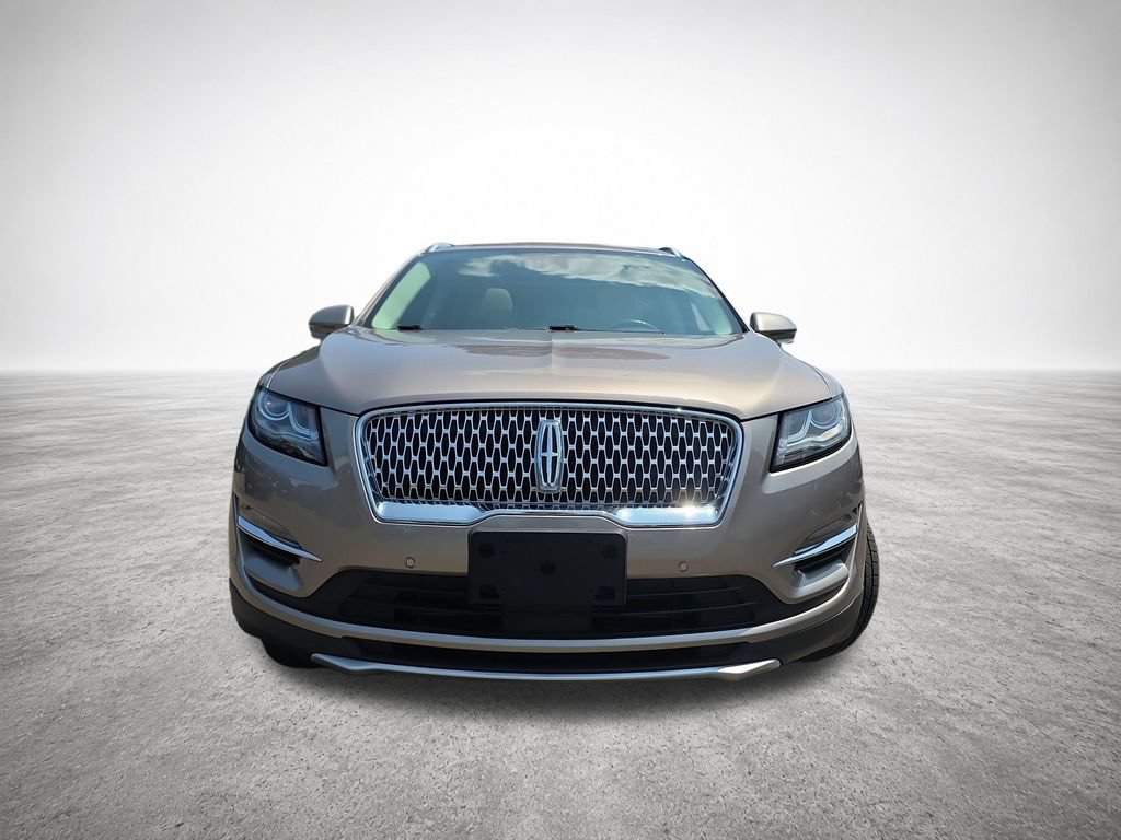 Used 2019 Lincoln MKC Reserve AWD/4WD image 3