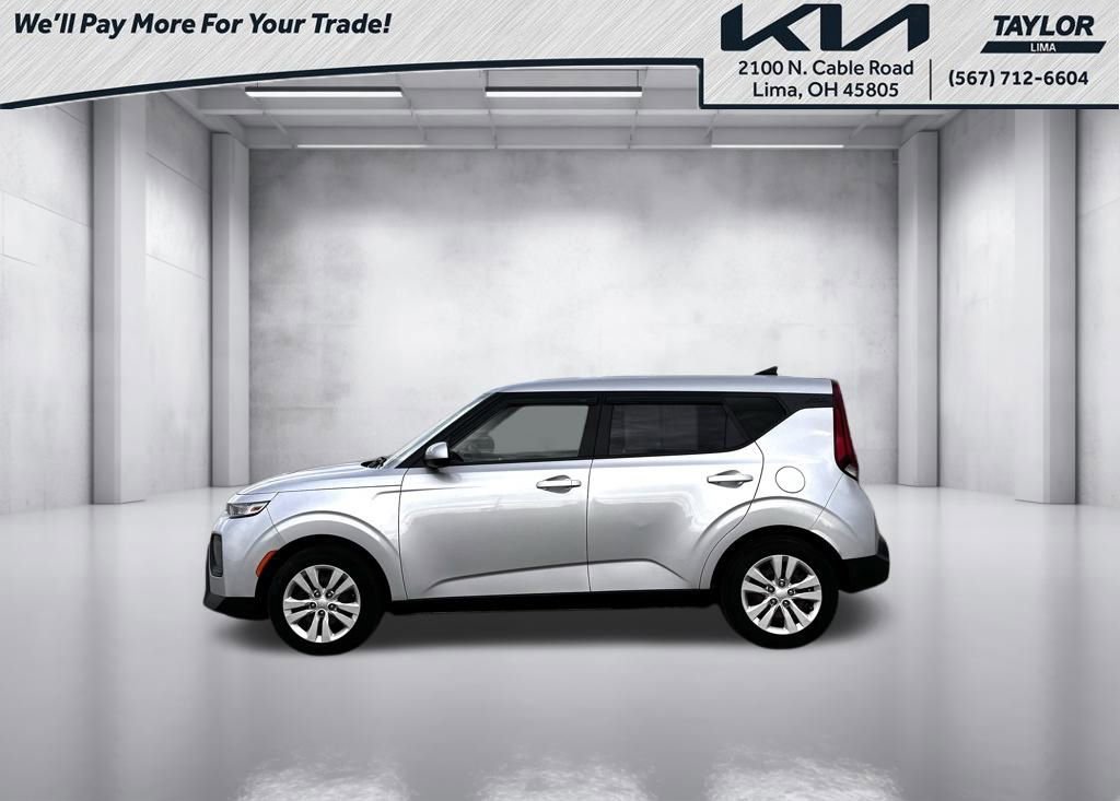 Used 2020 Kia Soul LX image 3