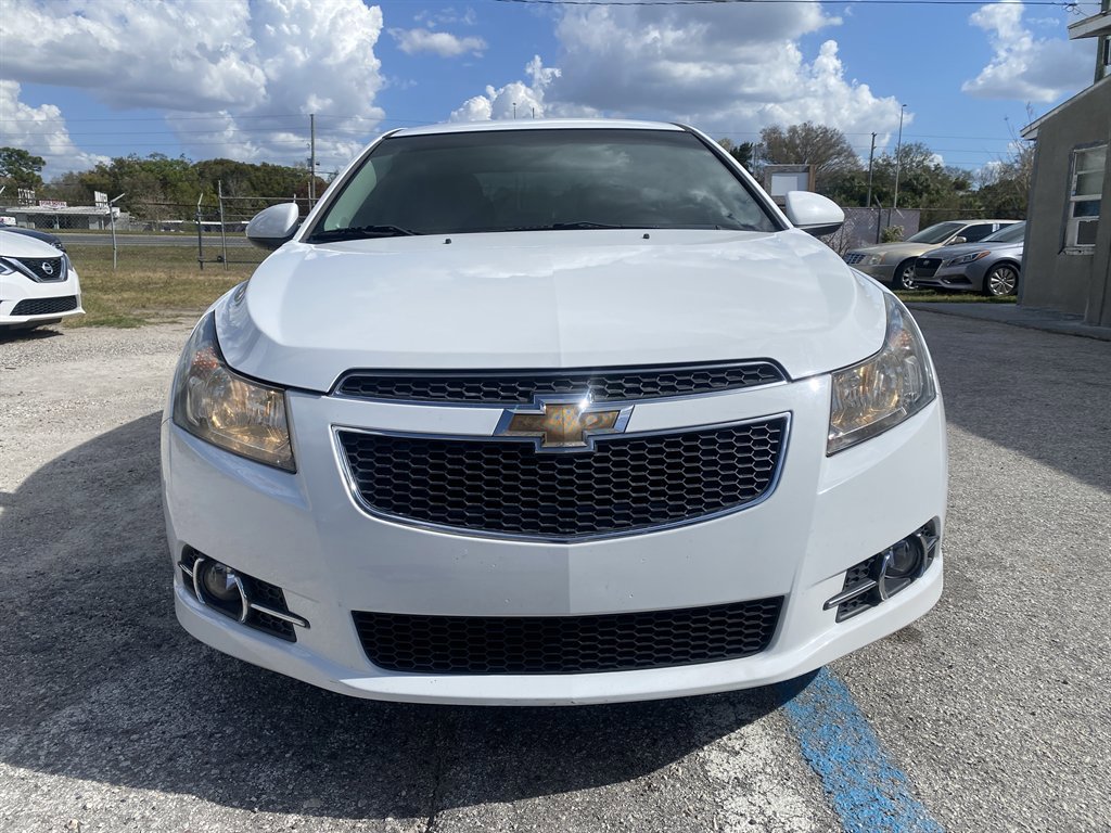Used 2014 Chevrolet Cruze LT w/ RS Package image 2