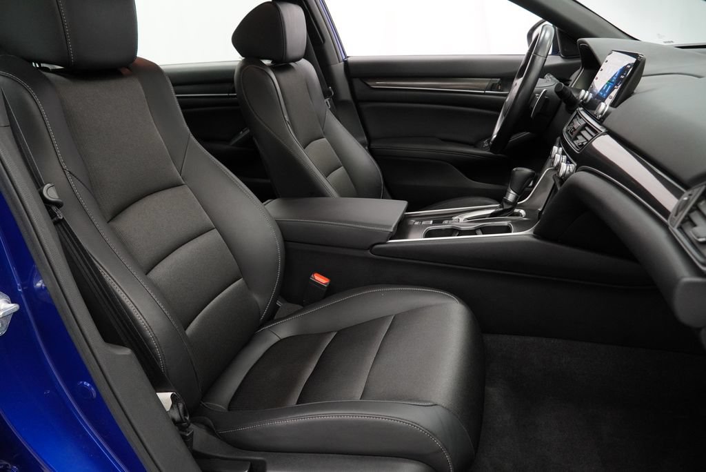 Used 2022 Honda Accord Sport image 45