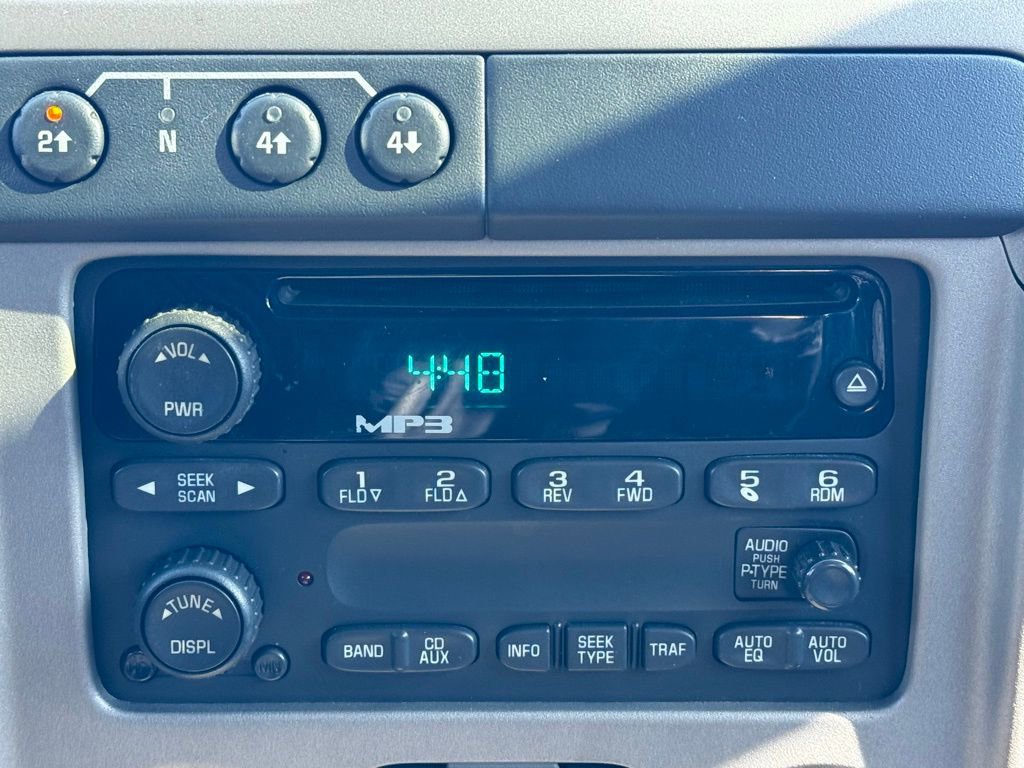 Used 2005 Chevrolet Colorado LS image 10