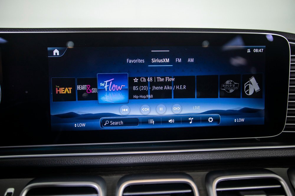 Used 2025 Mercedes-Benz GLE 450e 4MATIC image 25