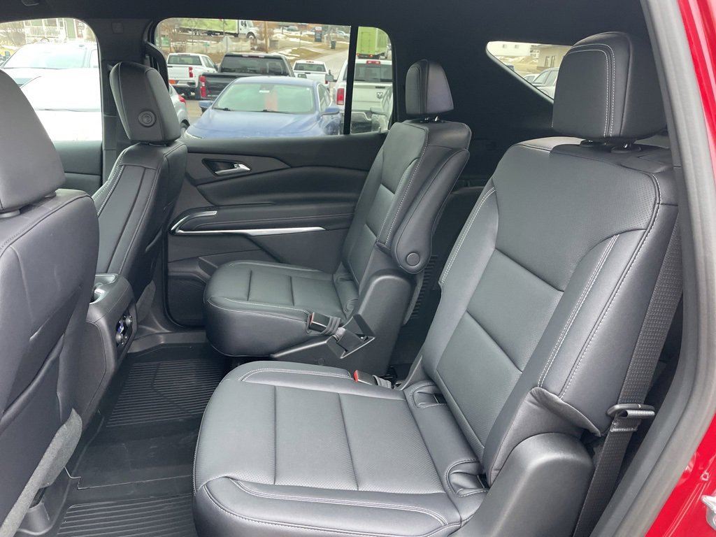 New 2026 Chevrolet Traverse LT w/ Driver Confidence Package image 13
