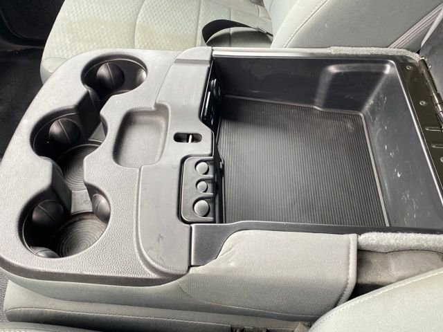 Used 2016 RAM 1500 ST w/ SXT Appearance Group image 10