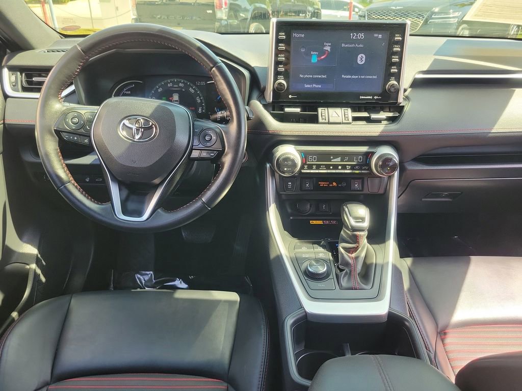 Used 2022 Toyota RAV4 XSE w/ Weather Package image 11