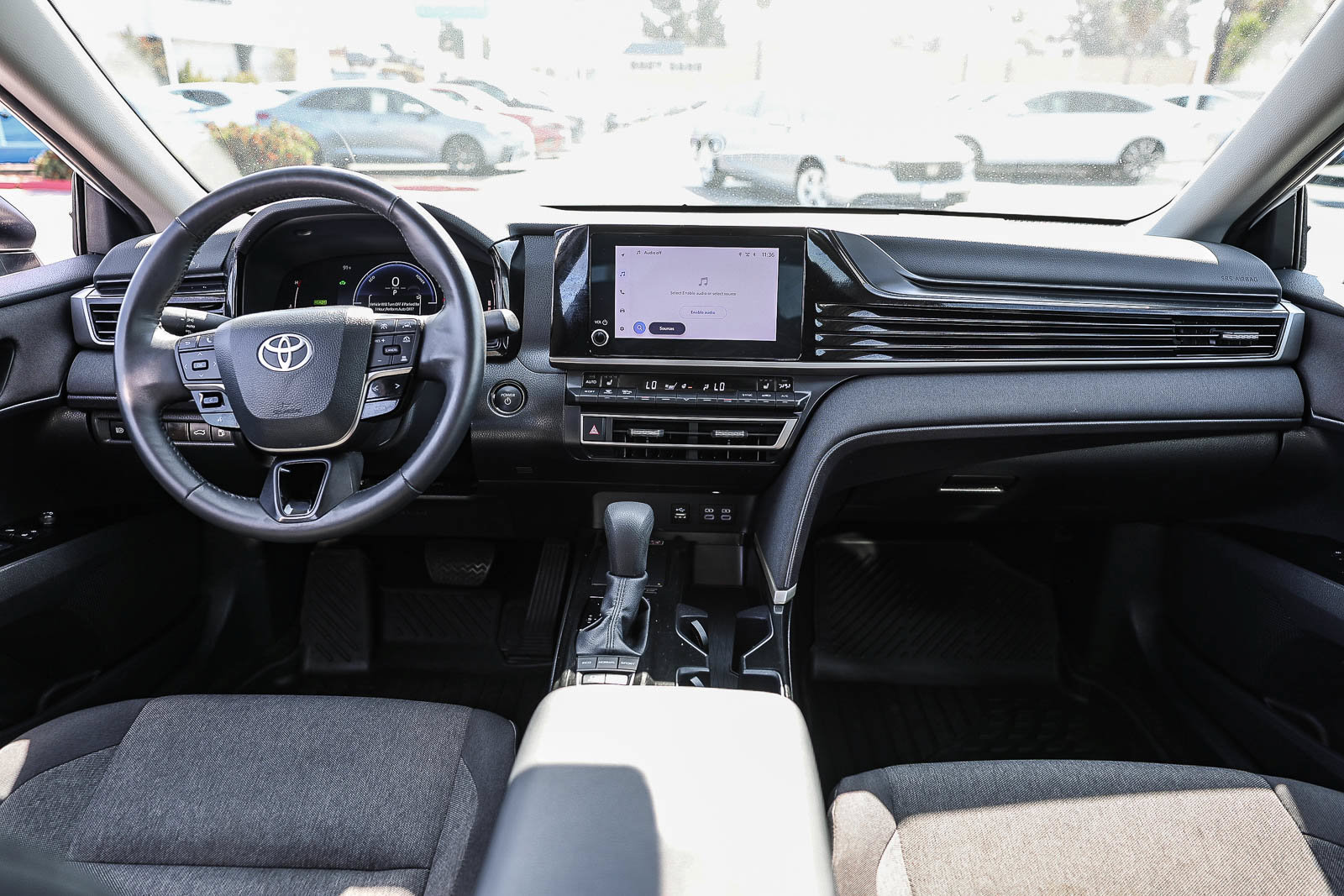 Used 2025 Toyota Camry LE w/ Convenience Package AWD/4WD image 2