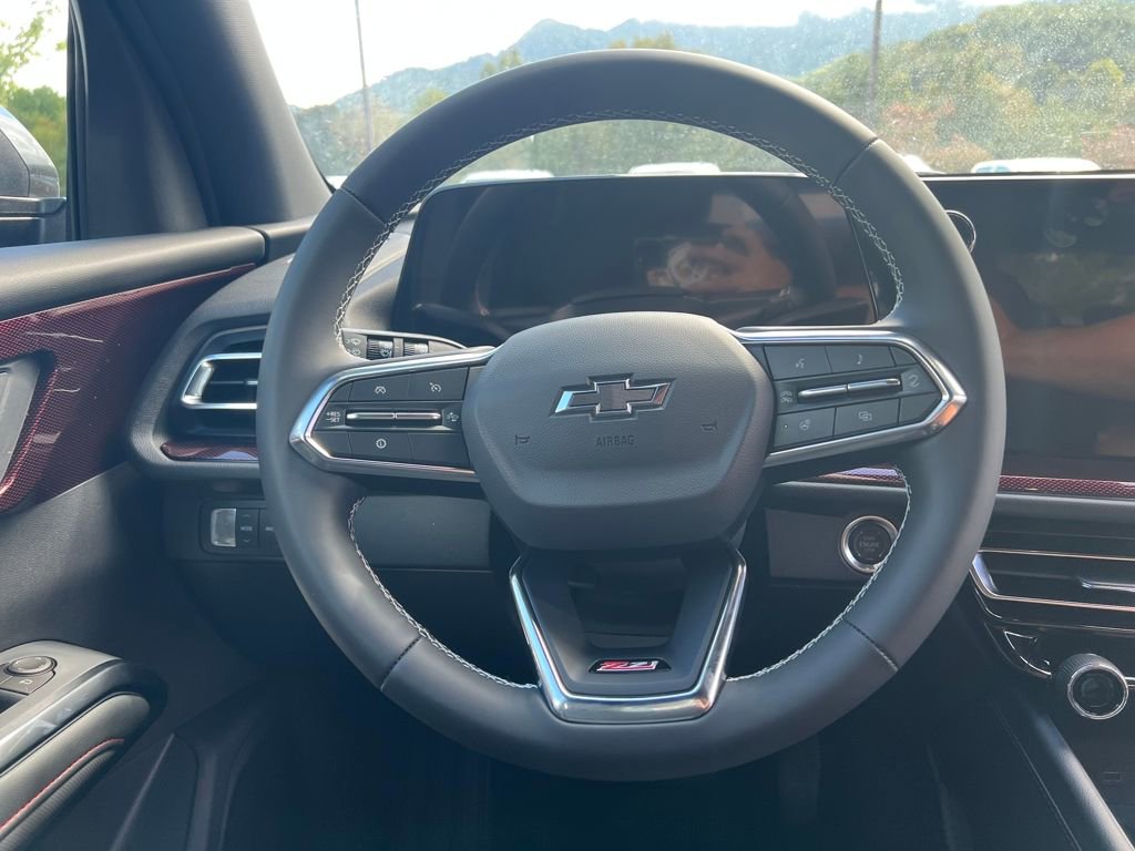 New 2026 Chevrolet Traverse Z71 w/ Driver Confidence Package image 4