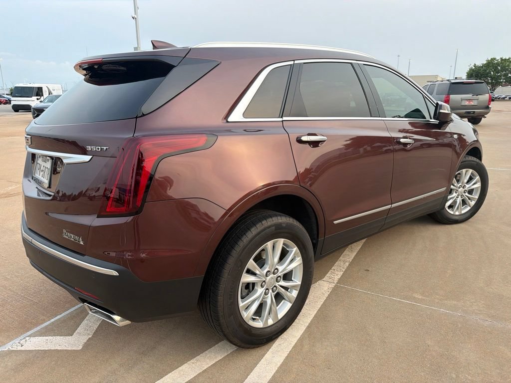 Certified 2023 Cadillac XT5 Luxury FWD image 3