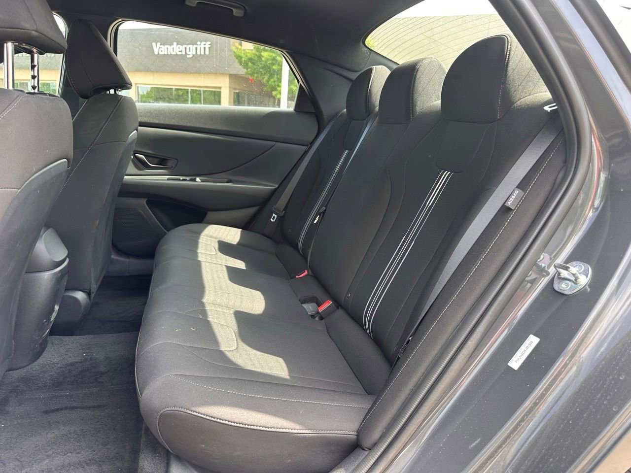 Certified 2025 Hyundai Elantra Sport FWD image 15