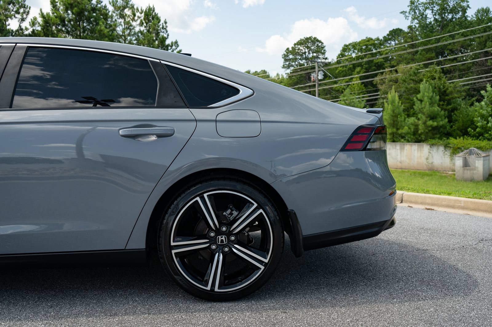 Used 2023 Honda Accord Sport image 6