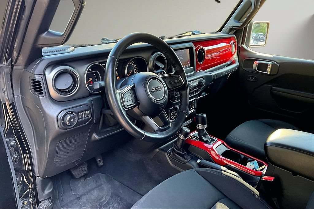 Used 2021 Jeep Wrangler Sport AWD/4WD image 18