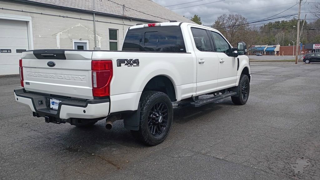 Used 2022 Ford F350 Lariat w/ Black Appearance Package image 7