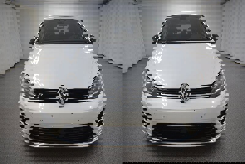 Used 2016 Volkswagen Golf R 4-Door image 2