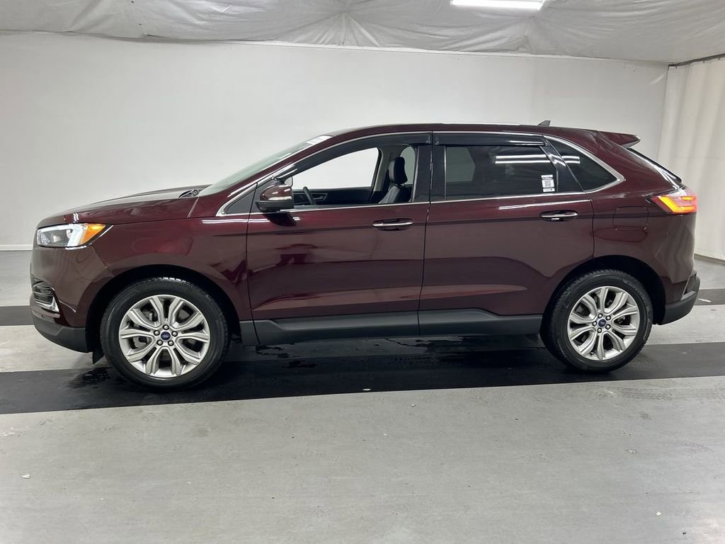 Used 2022 Ford Edge Titanium AWD/4WD image 6