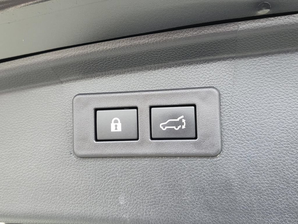 Used 2021 Subaru Outback Onyx Edition XT AWD/4WD image 13