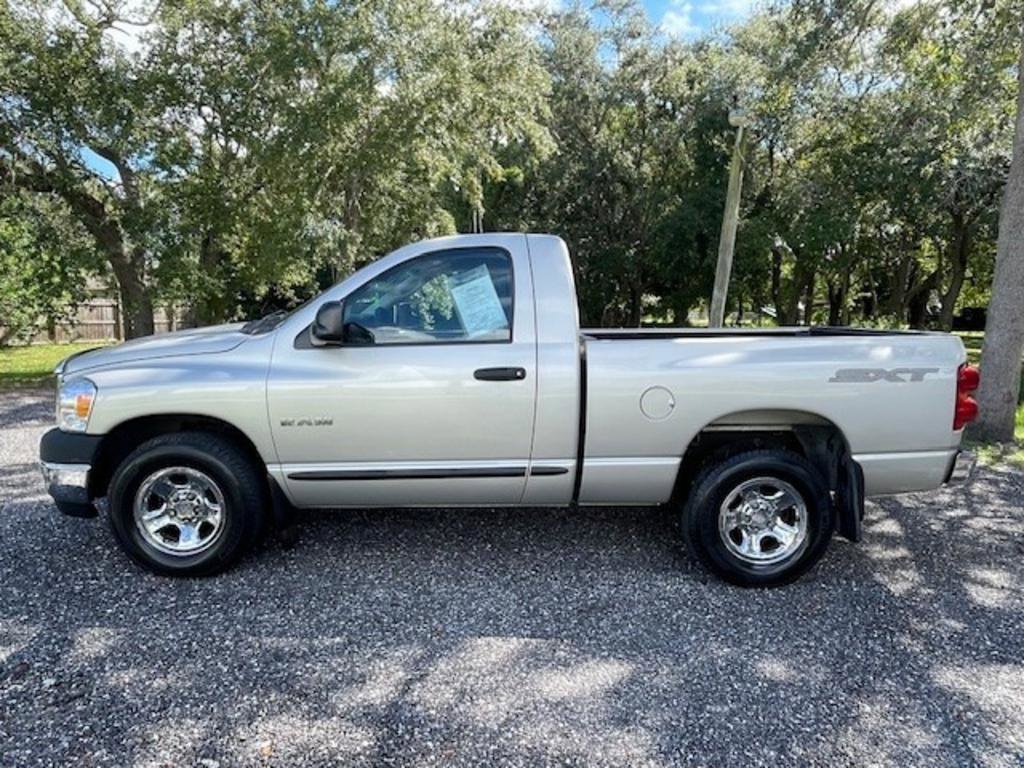 Used 2008 Dodge Ram 1500 Truck ST image 3