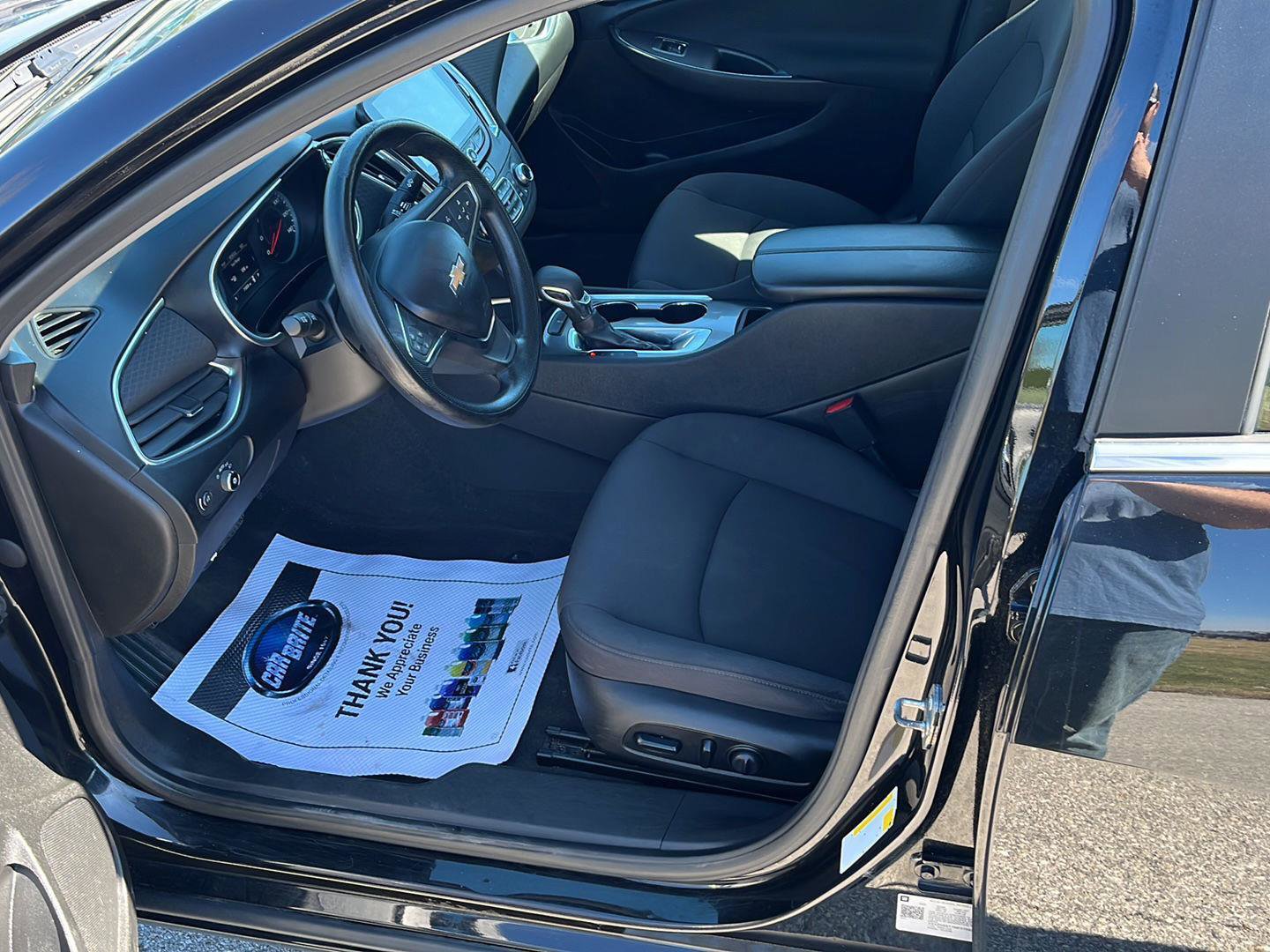 Used 2021 Chevrolet Malibu LT image 11