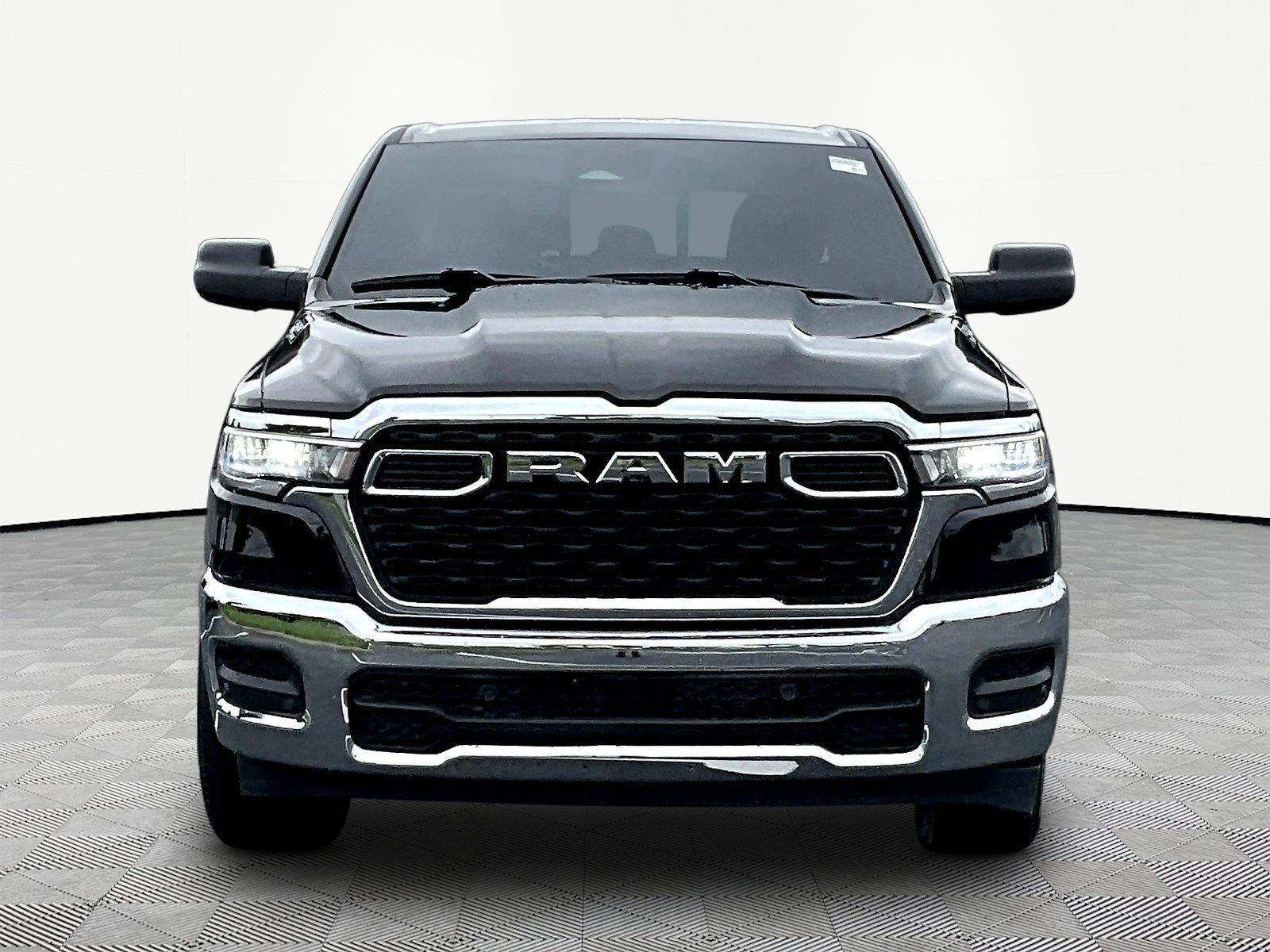 Used 2025 RAM 1500 Tradesman AWD/4WD image 2