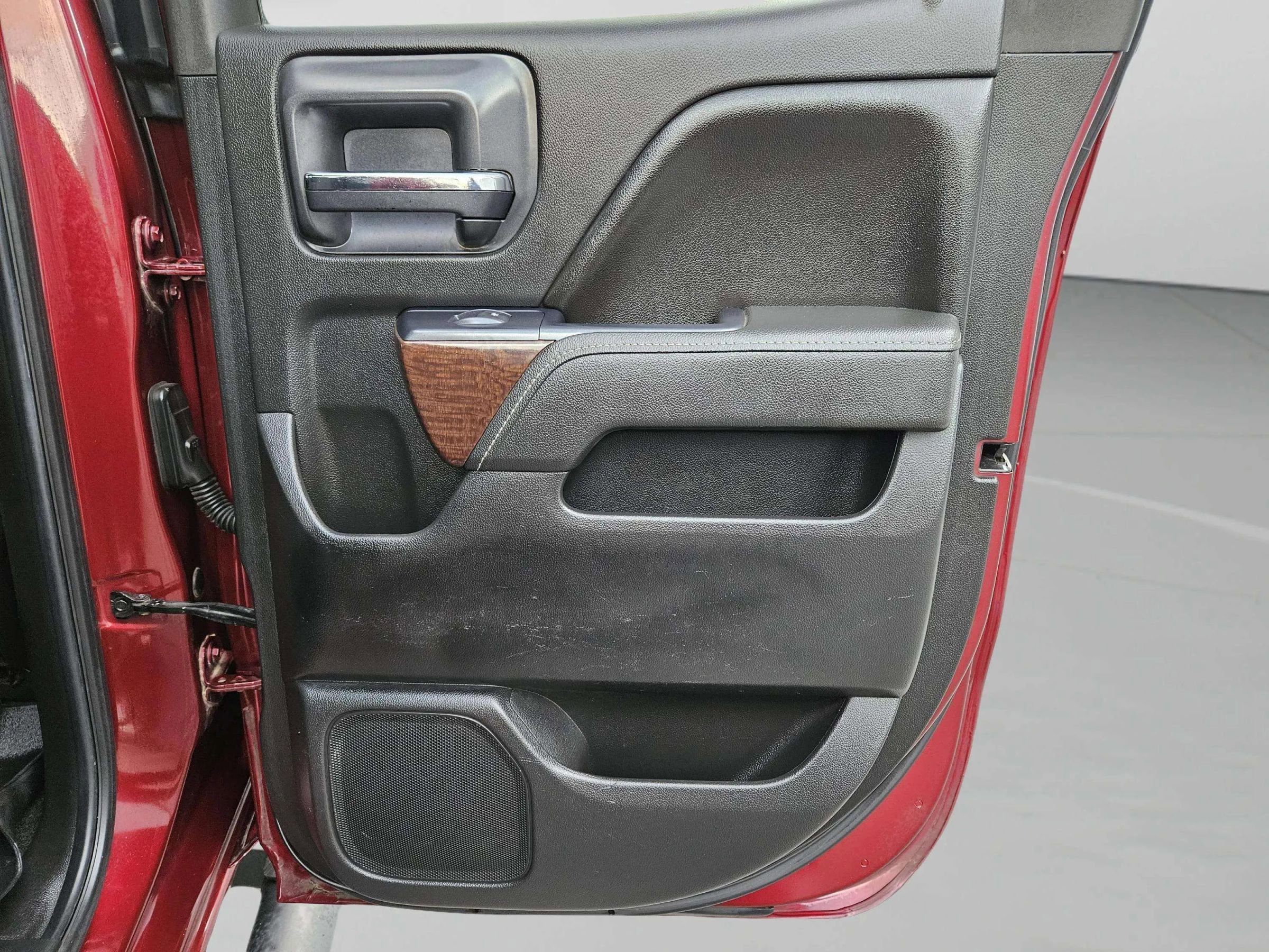 Used 2015 GMC Sierra 1500 SLE w/ SLE Value Package image 16