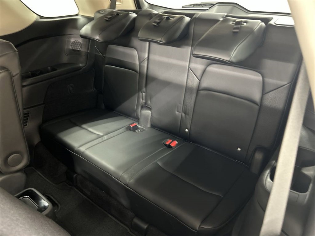 Used 2024 Nissan Pathfinder SL w/ SL Premium Package image 22