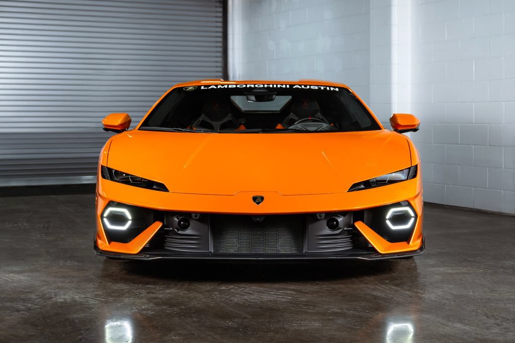 Used 2026 Lamborghini Temerario AWD/4WD image 8