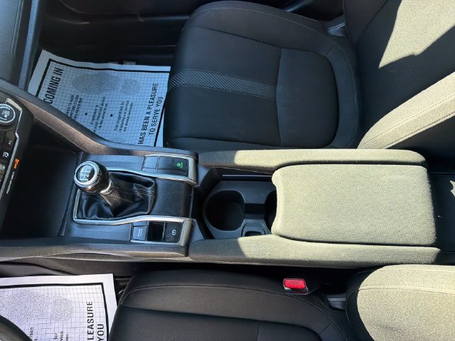 Used 2018 Honda Civic Sport image 26