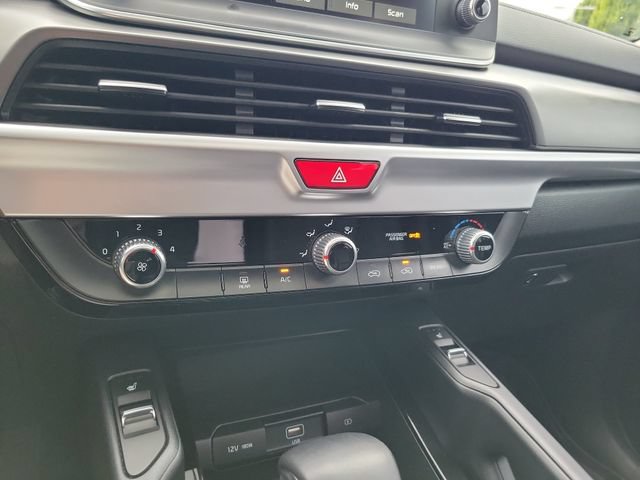 Used 2021 Kia Telluride S FWD image 24