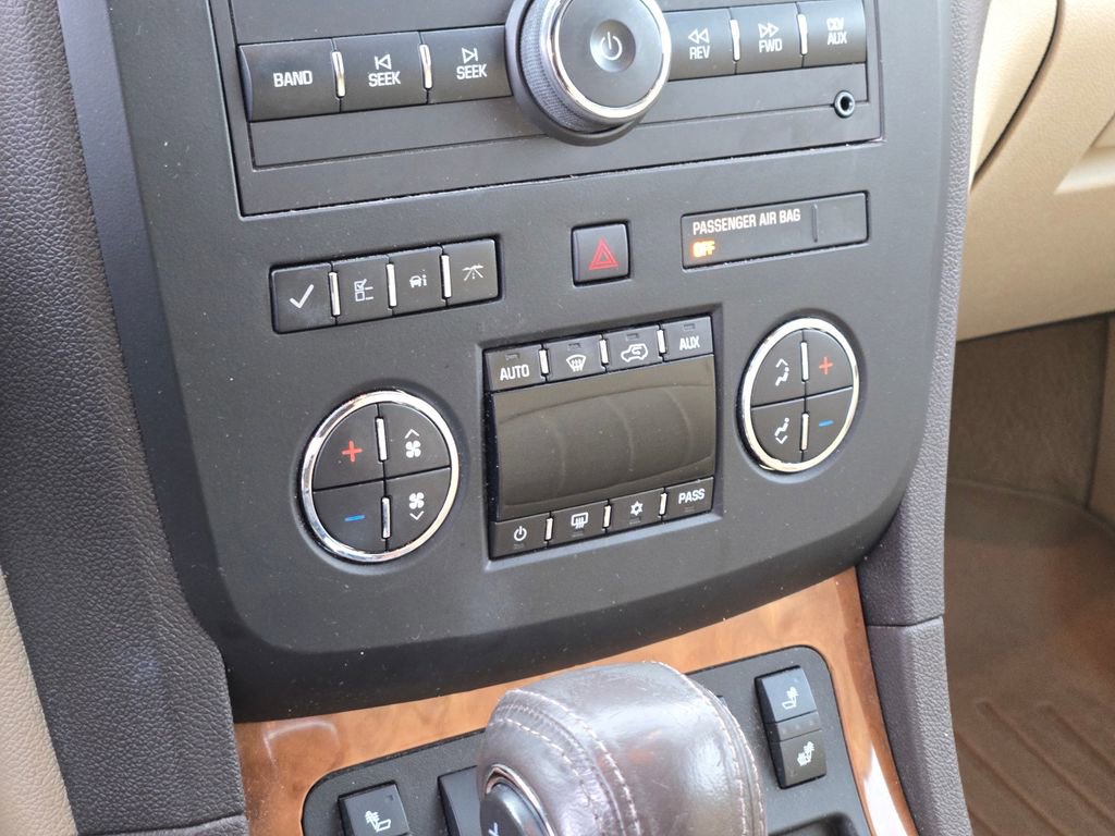 Used 2008 Buick Enclave CXL w/ Entertainment Package #1 image 38
