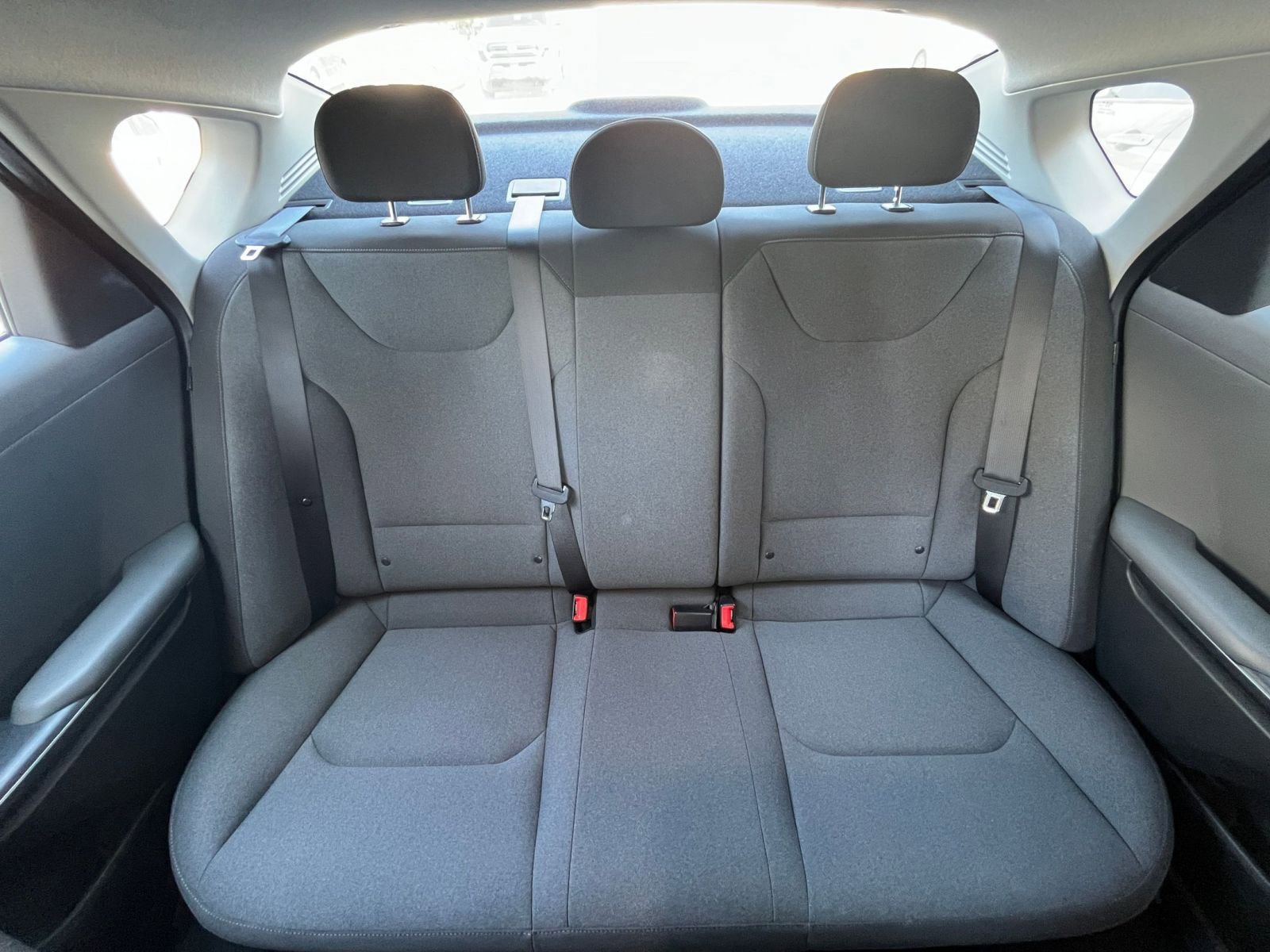 Used 2025 Kia K4 FWD image 39