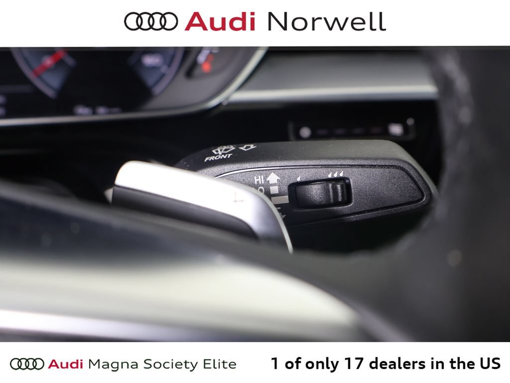 Used 2025 Audi A8 L 3.0T AWD/4WD image 34