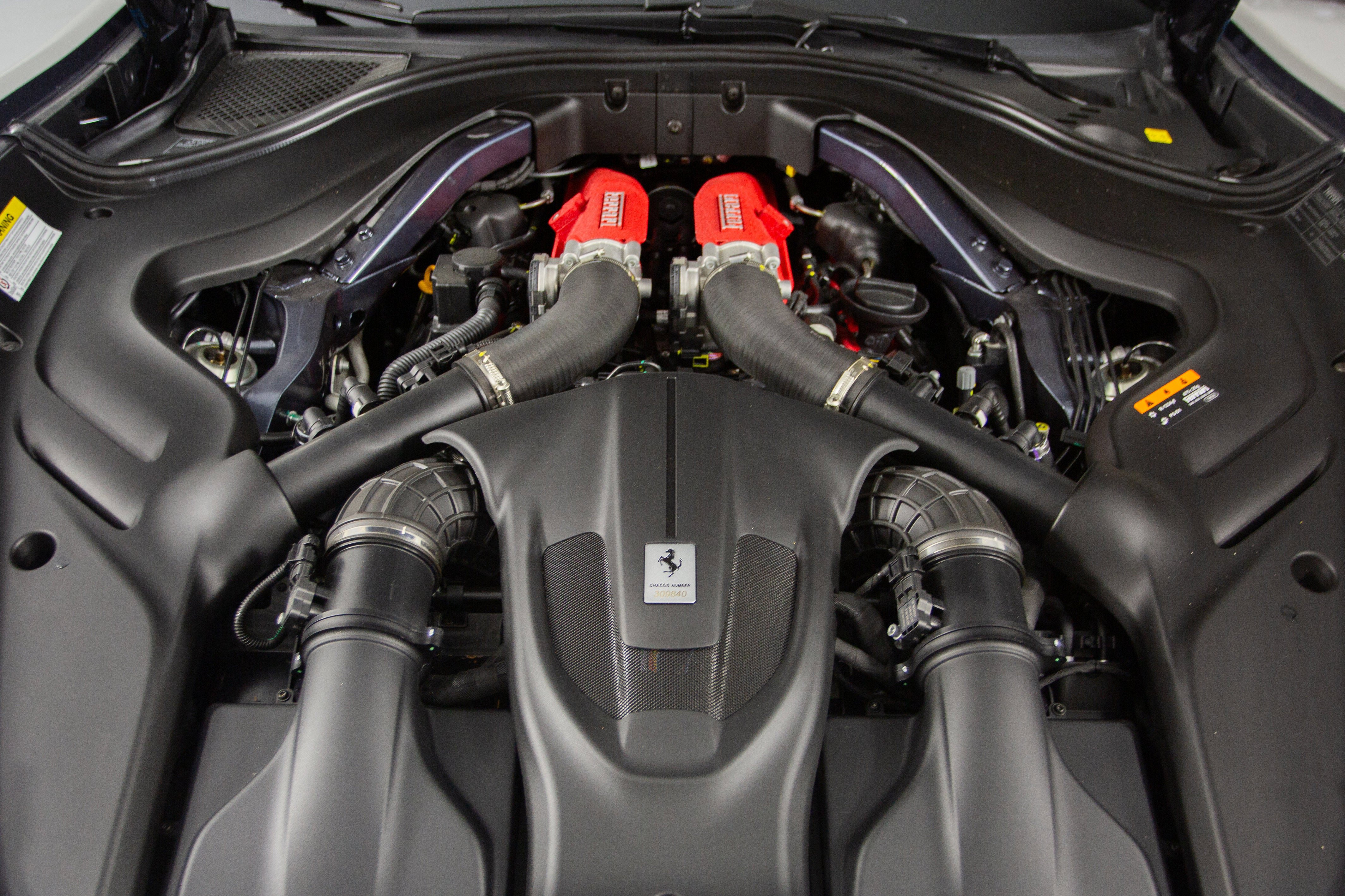 Certified 2024 Ferrari Roma image 19