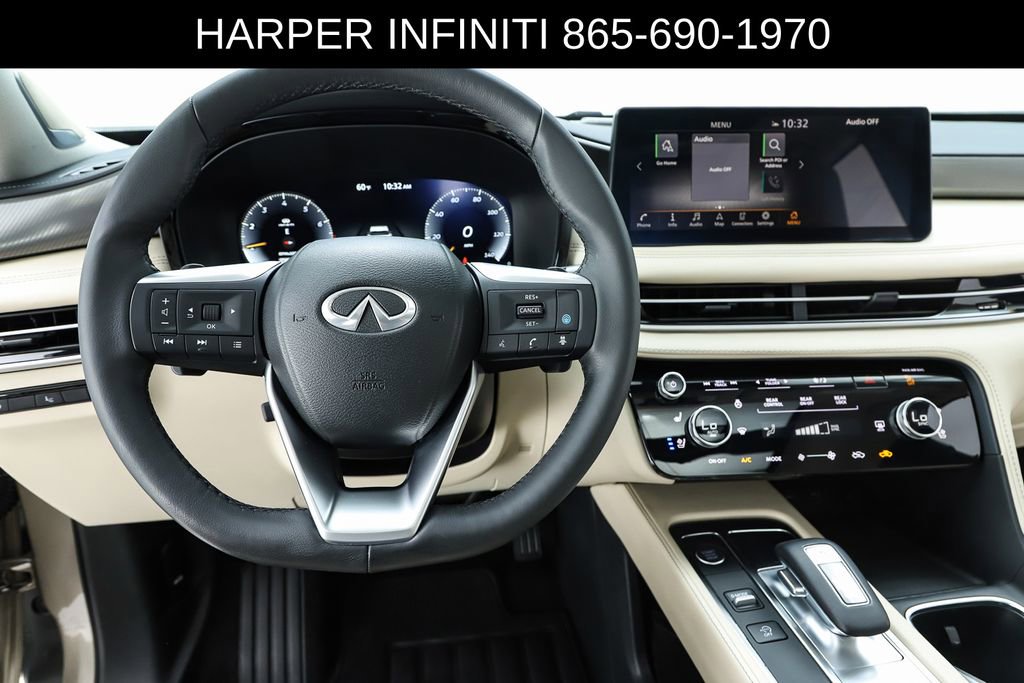 Used 2023 INFINITI QX60 Luxe w/ Vision Package FWD image 21