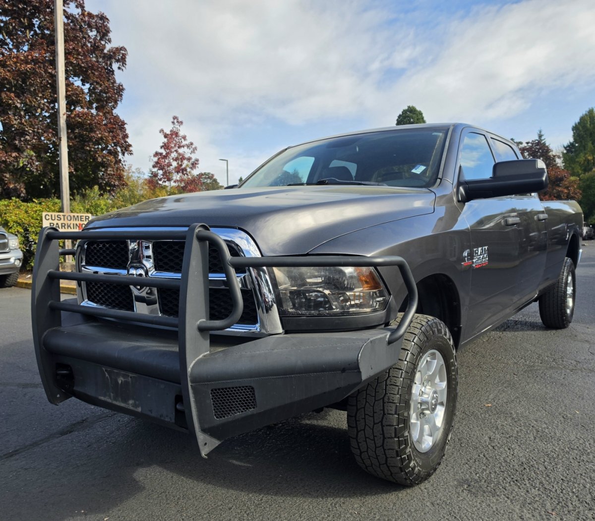 Used 2014 RAM 2500 Tradesman w/ Chrome Appearance Group AWD/4WD image 4