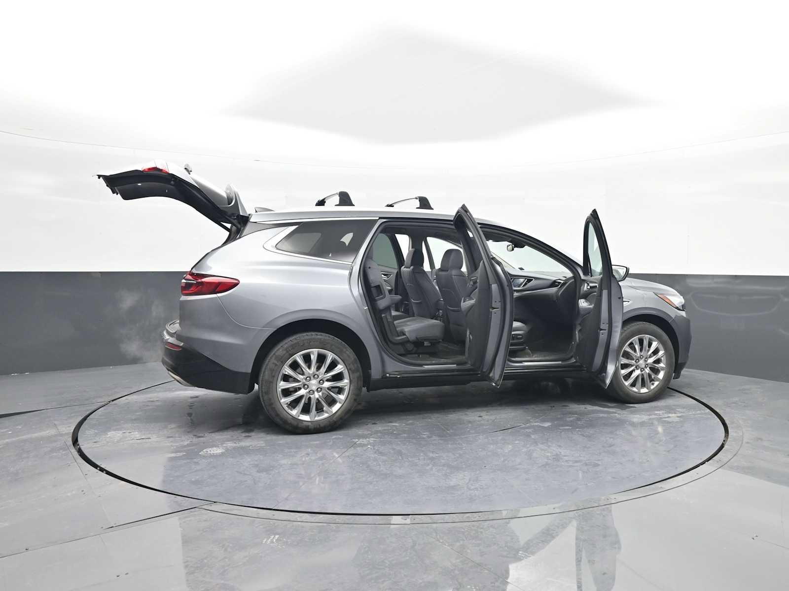 Used 2020 Buick Enclave Premium w/ Sun and Sites Package image 45