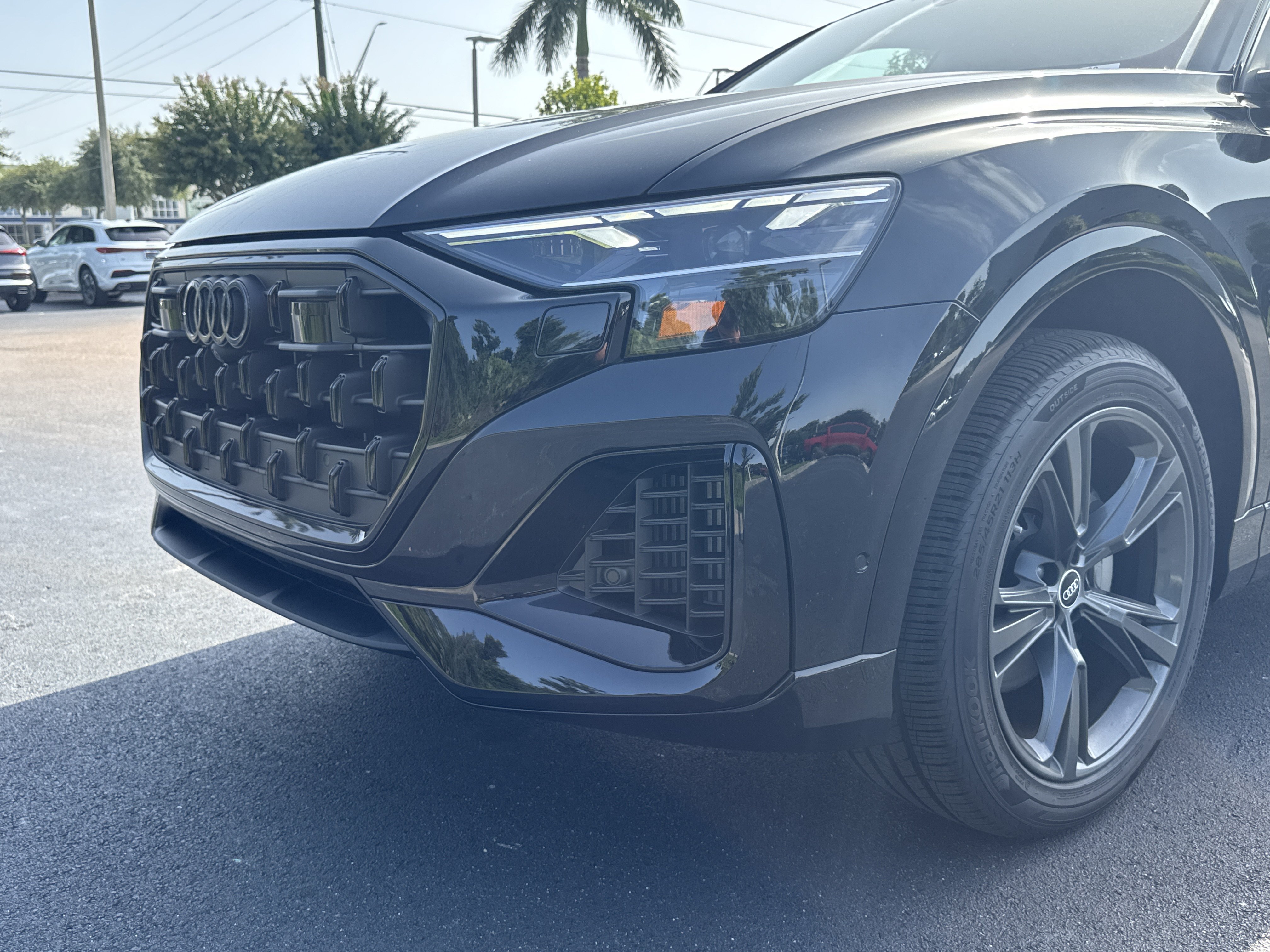 New 2026 Audi Q8 Premium AWD/4WD image 8