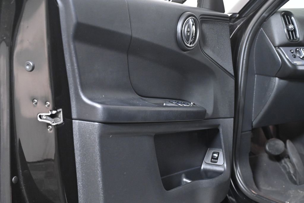 Used 2022 MINI Cooper Countryman ALL4 image 24